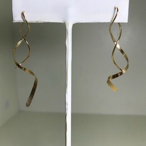 18K Gold Artisan Made Earrings